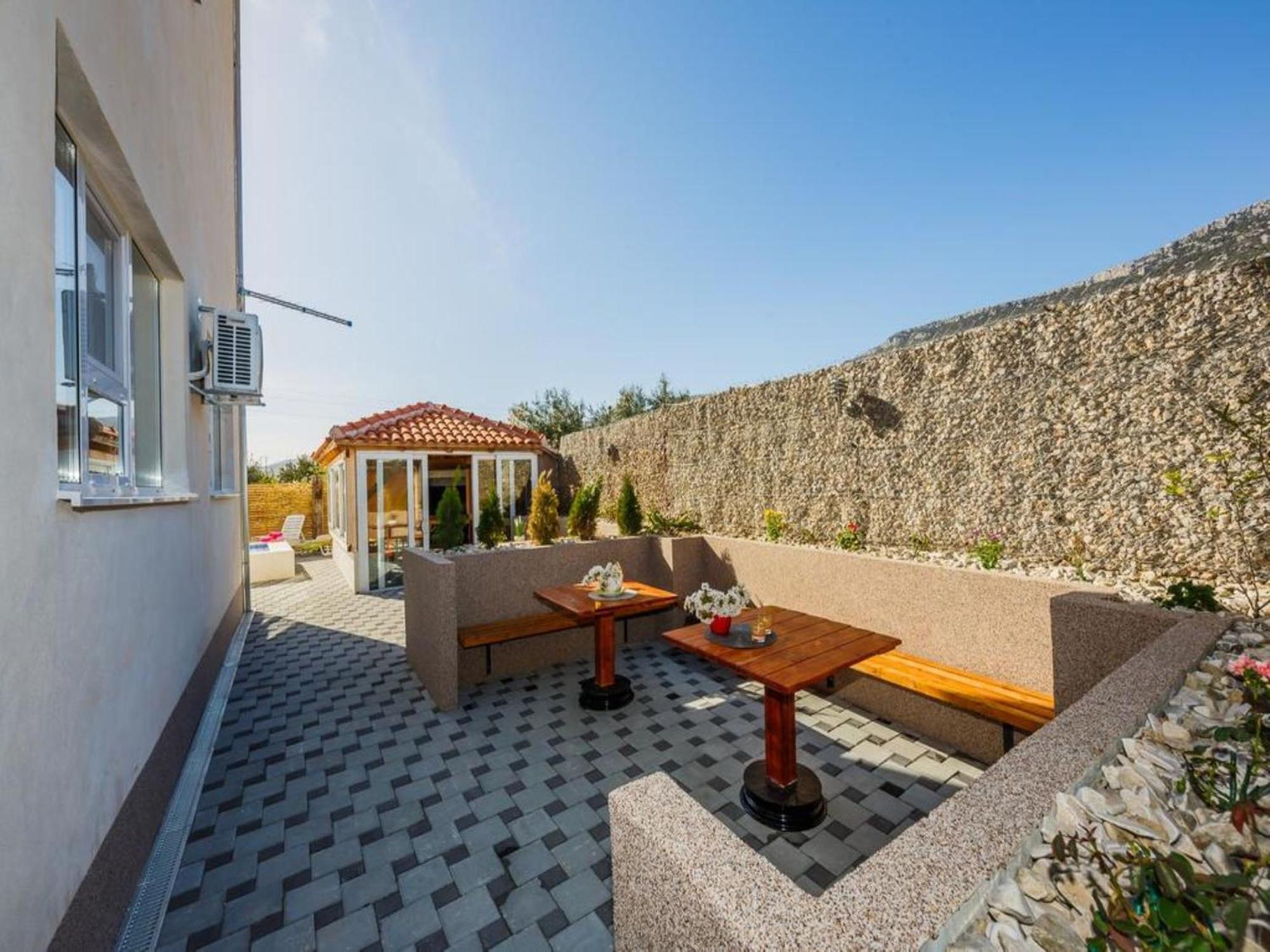 Holiday Home Chester With Heated Pool Kastela Room photo
